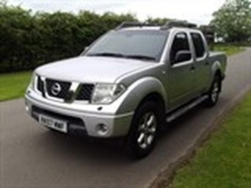 NISSAN NAVARA