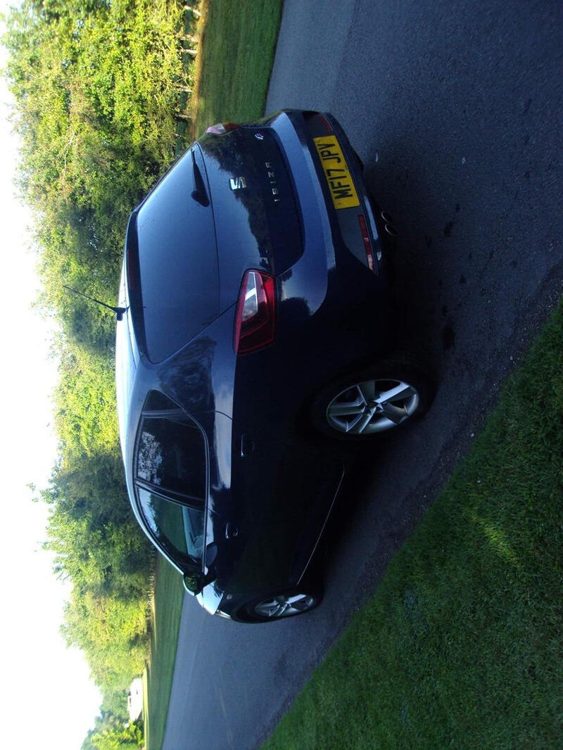 SEAT IBIZA
