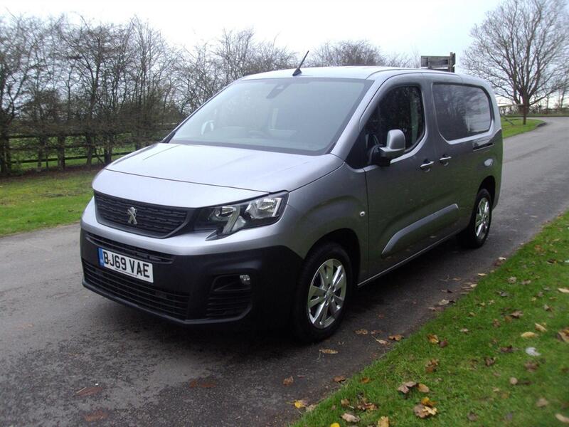 PEUGEOT PARTNER