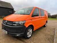 VOLKSWAGEN TRANSPORTER