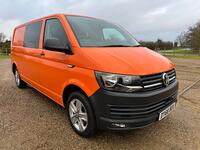 VOLKSWAGEN TRANSPORTER