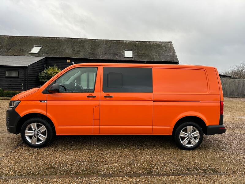 VOLKSWAGEN TRANSPORTER
