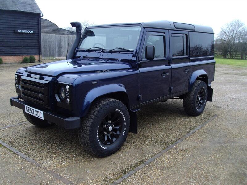 LAND ROVER DEFENDER 110