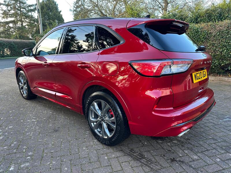 FORD KUGA