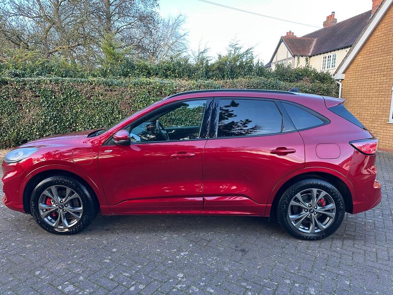 FORD KUGA