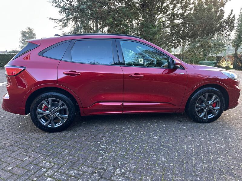 FORD KUGA