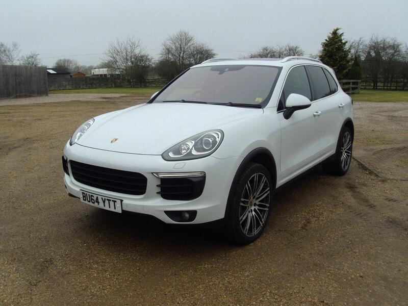 PORSCHE CAYENNE