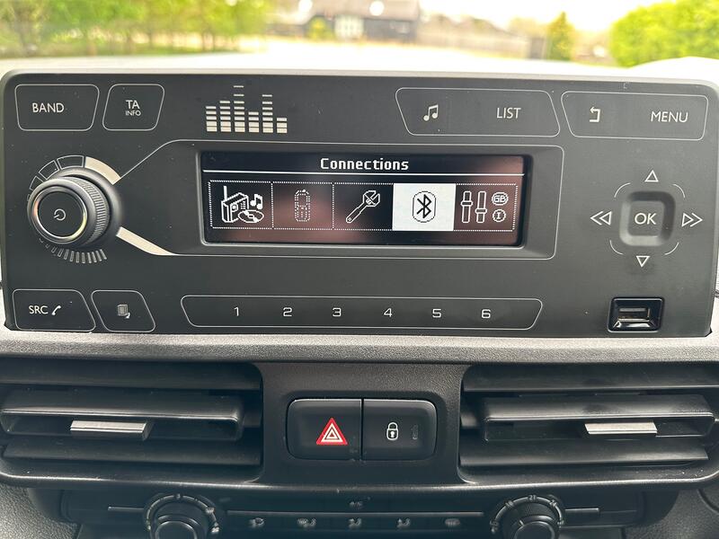 VAUXHALL COMBO