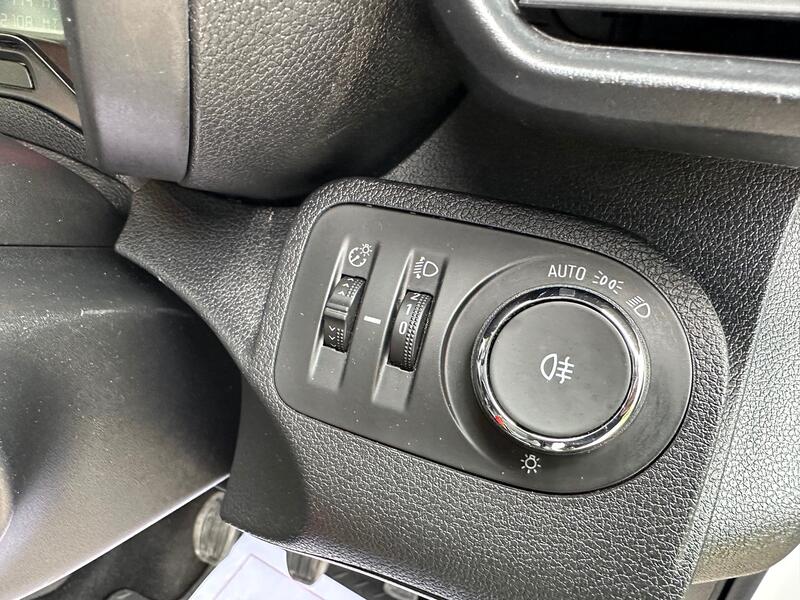 VAUXHALL COMBO