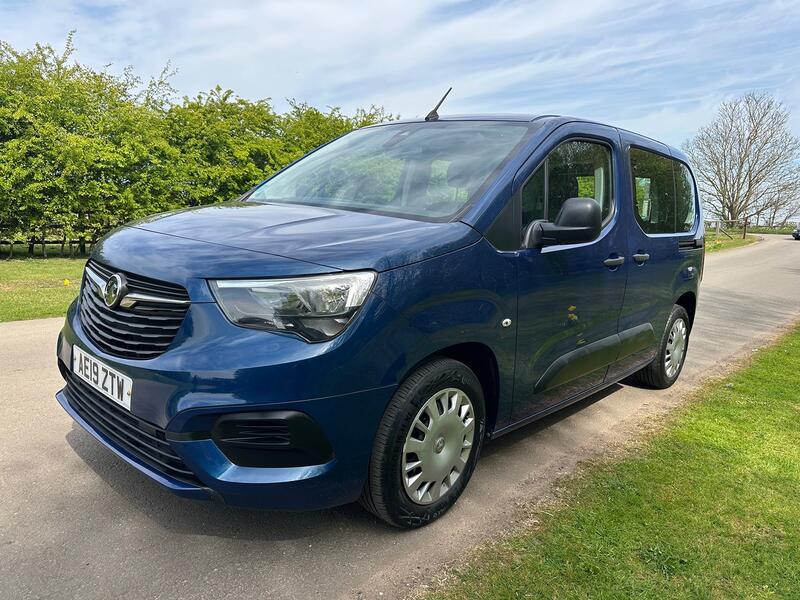 VAUXHALL COMBO LIFE