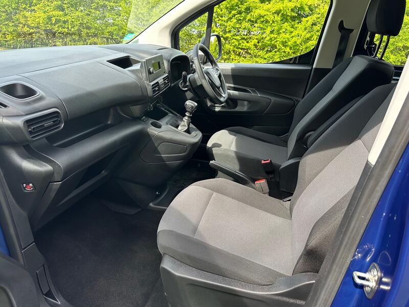VAUXHALL COMBO LIFE