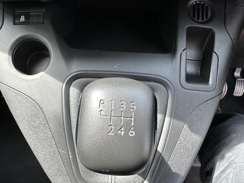 VAUXHALL COMBO LIFE