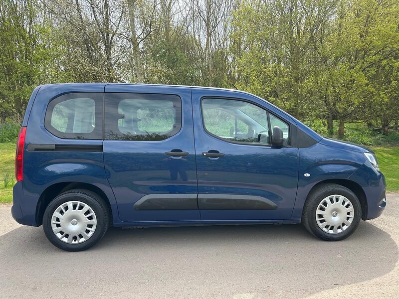 VAUXHALL COMBO LIFE