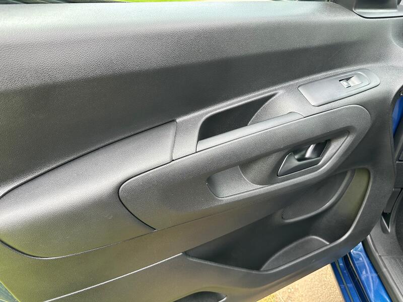 VAUXHALL COMBO LIFE