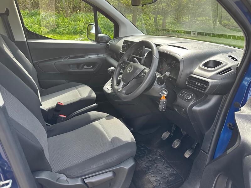 VAUXHALL COMBO LIFE