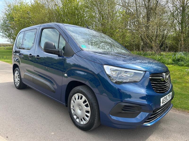 VAUXHALL COMBO LIFE