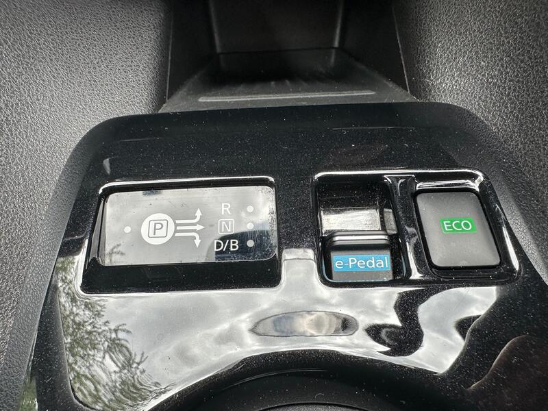 NISSAN LEAF
