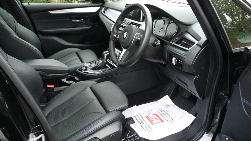 BMW 2 SERIES