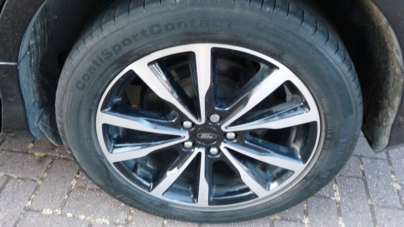 FORD KUGA