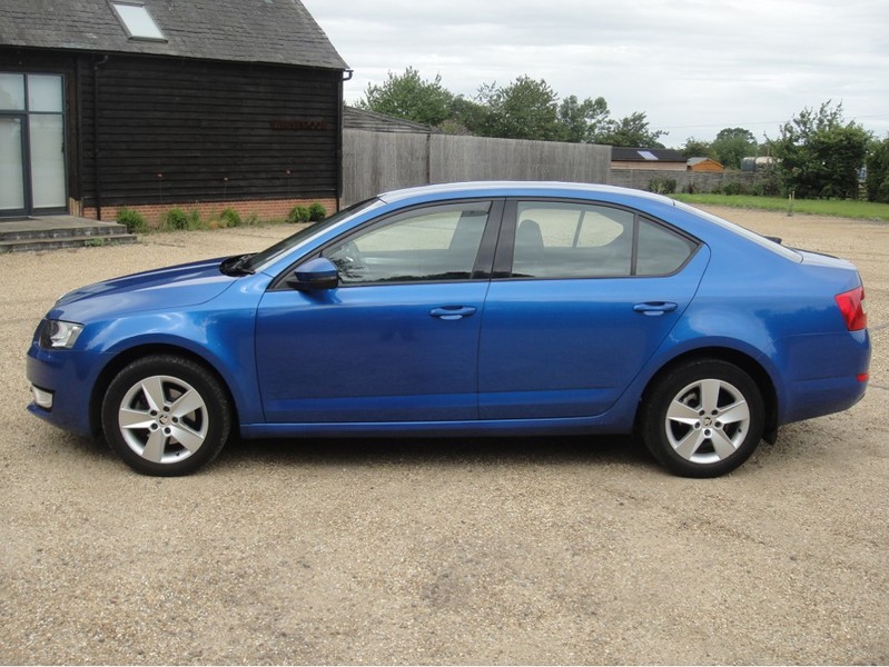 SKODA OCTAVIA