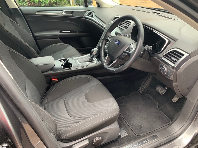 FORD MONDEO