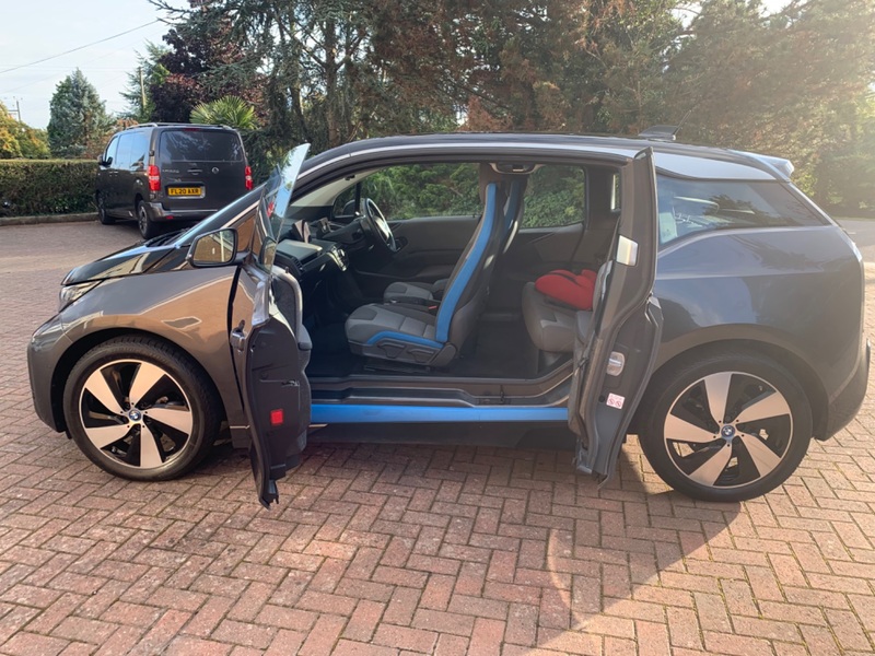 BMW I3