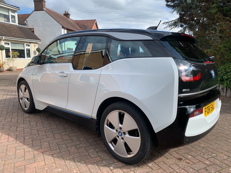 BMW I3