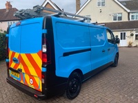VAUXHALL VIVARO