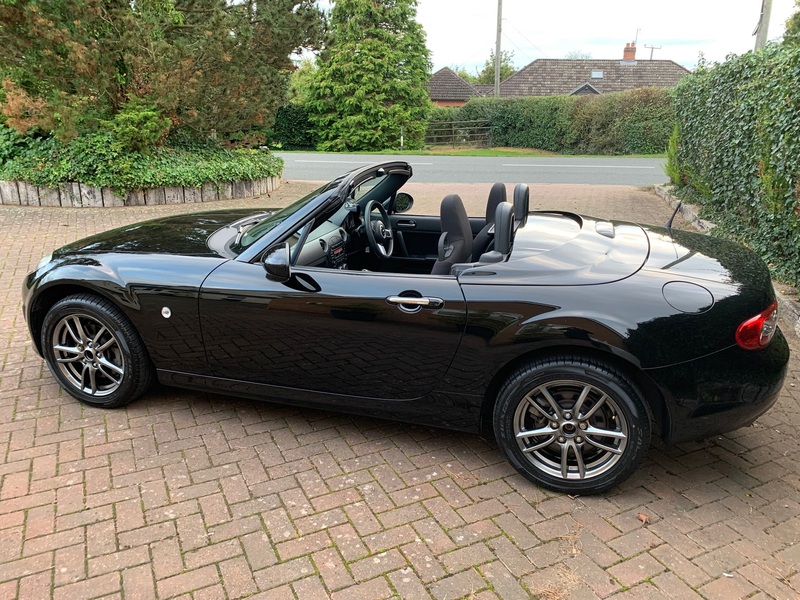 MAZDA MX-5