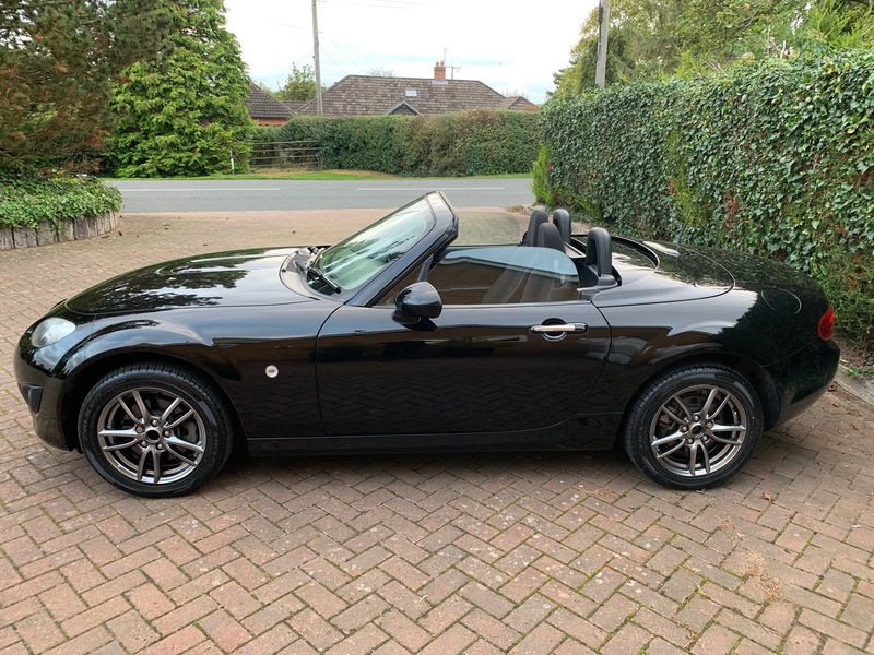 MAZDA MX-5