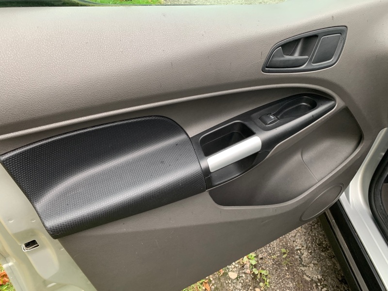 FORD TRANSIT CONNECT