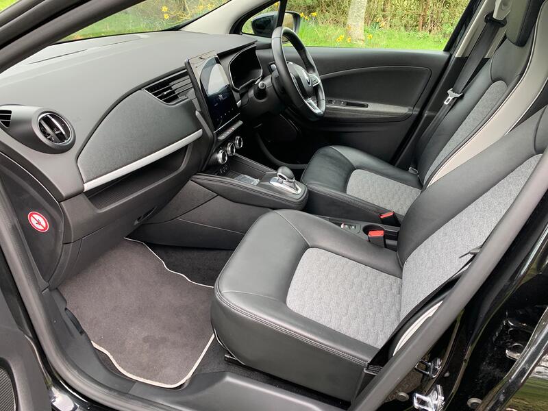 RENAULT ZOE